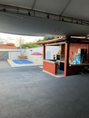 Casa com piscina Goiânia